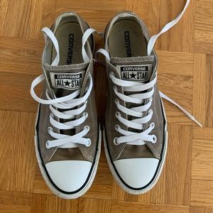 Grey converse